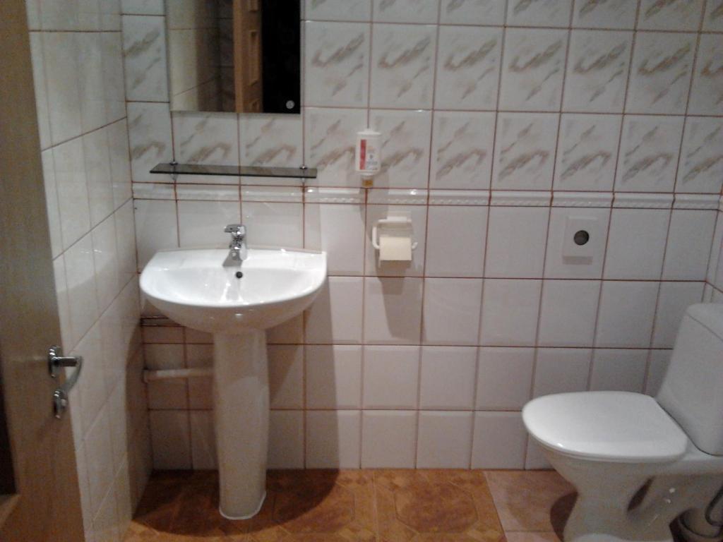 Urusel Guesthouse טאלין חדר תמונה