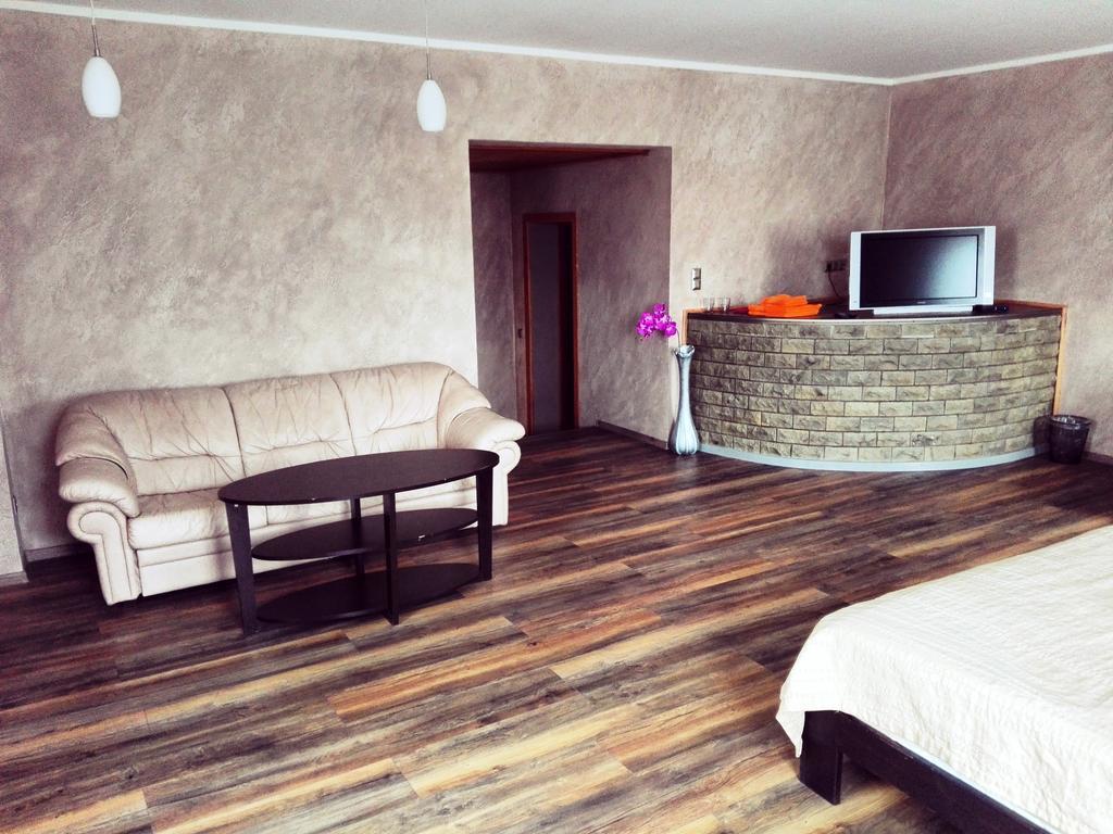Urusel Guesthouse טאלין מראה חיצוני תמונה