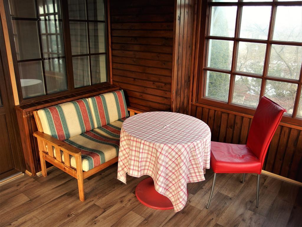 Urusel Guesthouse טאלין מראה חיצוני תמונה